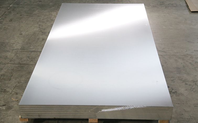 消除铝合金板材残余应力的方法