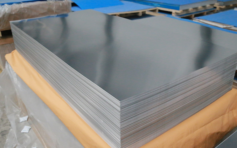 铝氧化加工氧化拉丝铝板的特点分析